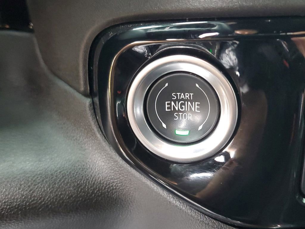 Used 2025 Chevrolet Silverado 2500 High Country w/ Technology Package image 30