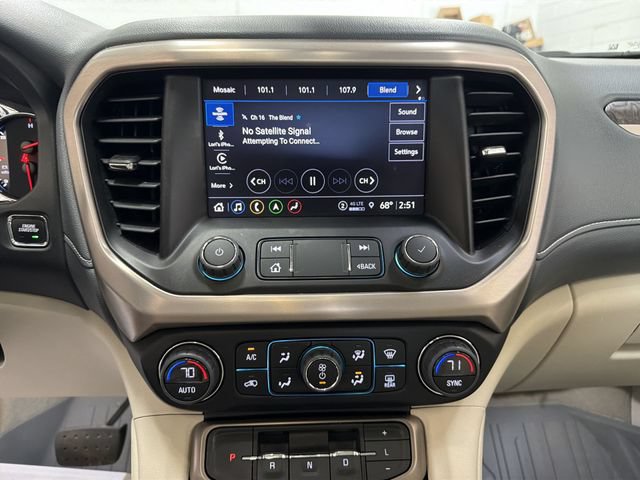 Certified 2023 GMC Acadia Denali w/ Denali Ultimate Package AWD/4WD image 16