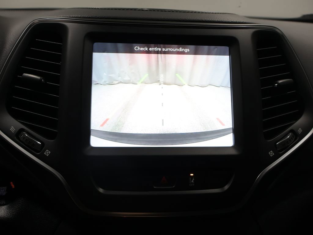 Used 2022 Jeep Cherokee Latitude Lux AWD/4WD image 26