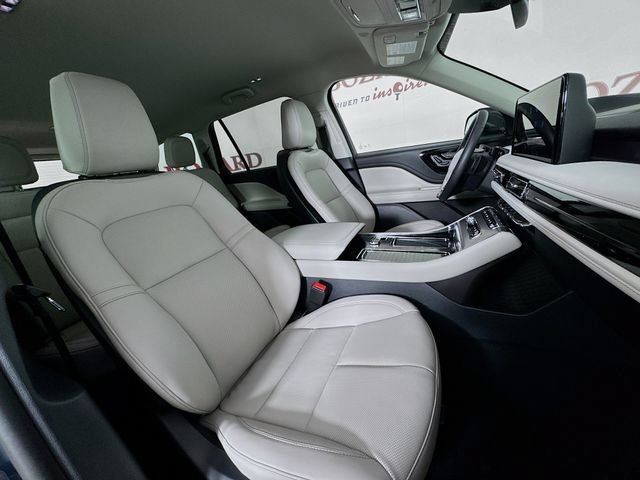 New 2026 Lincoln Aviator 2WD image 30