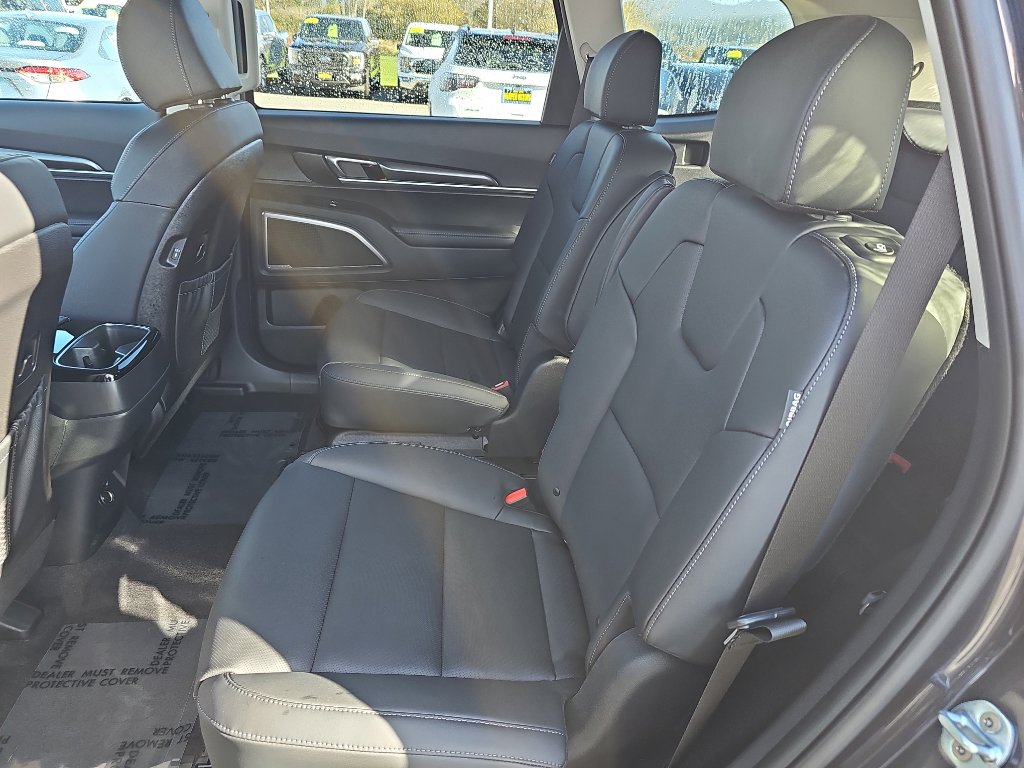 New 2025 Kia Telluride S image 21