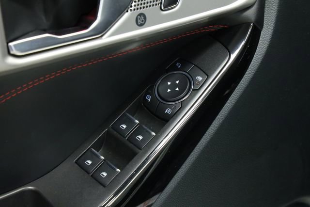 Used 2024 Ford Explorer ST-Line w/ Class IV Trailer Tow Package image 30