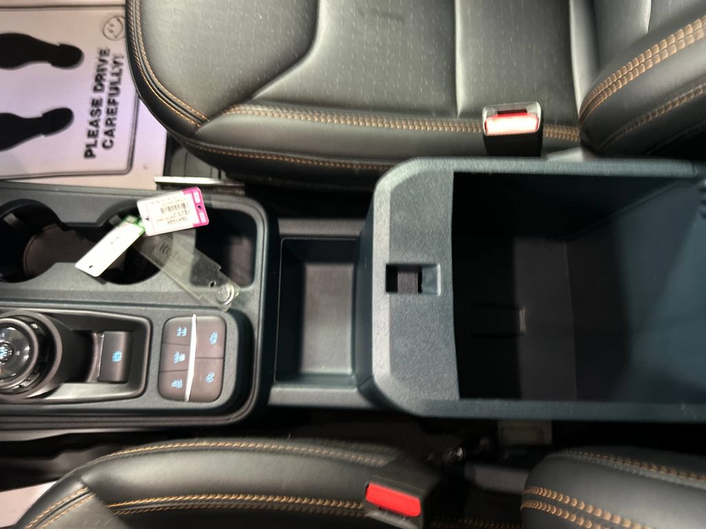 Used 2025 Ford Maverick Tremor AWD/4WD image 18