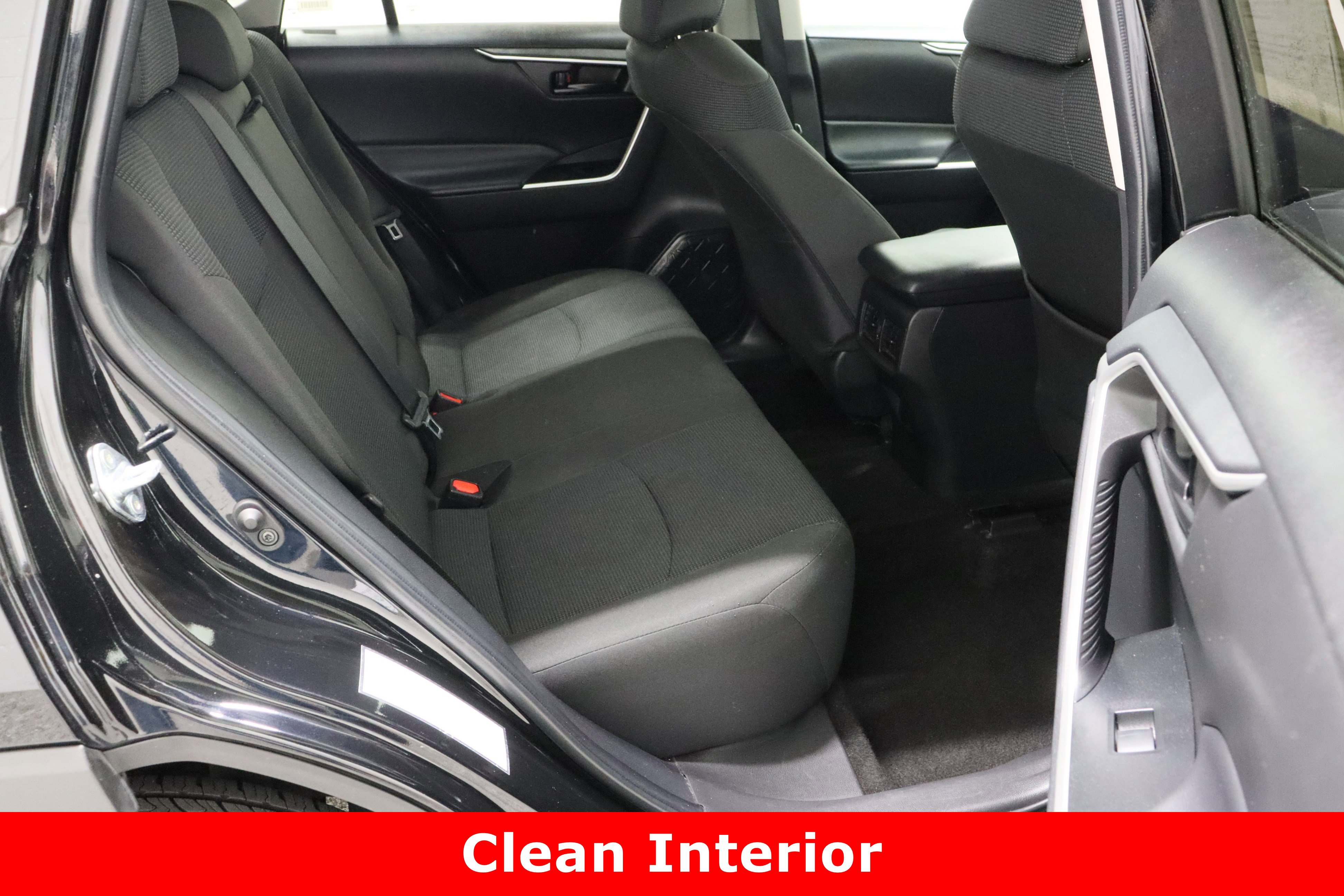 Certified 2024 Toyota RAV4 LE image 30