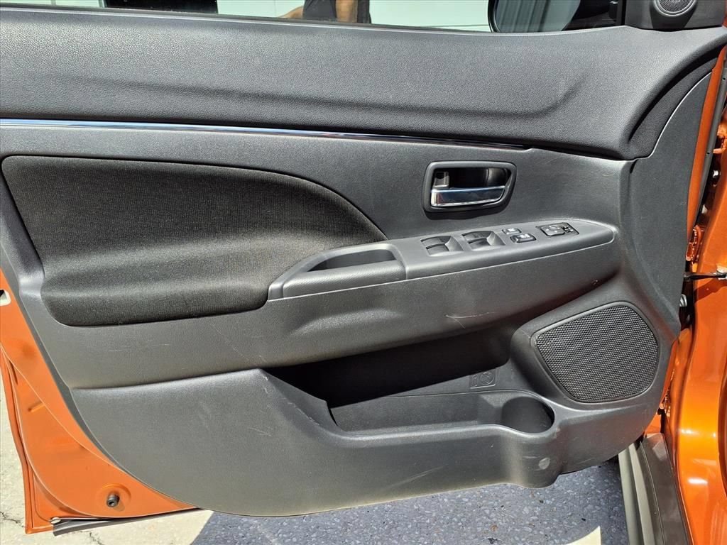 Used 2022 Mitsubishi Outlander Sport ES FWD image 16