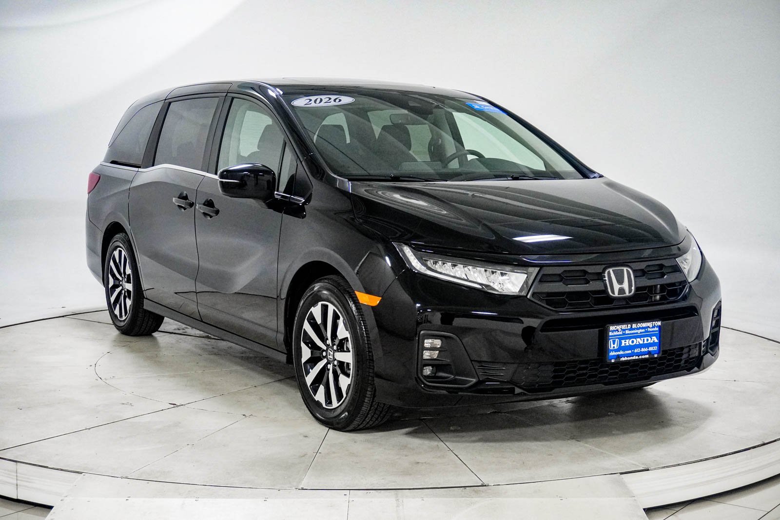 Certified 2026 Honda Odyssey EX-L image 15