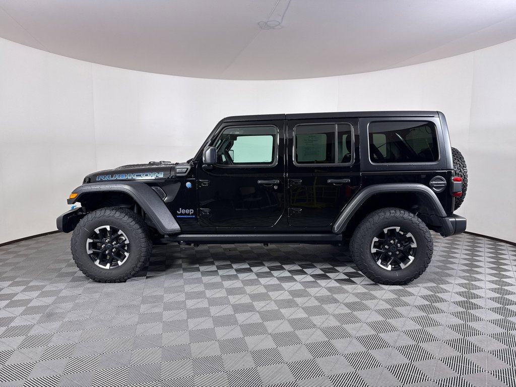 Used 2024 Jeep Wrangler Unlimited Rubicon 4xe image 14