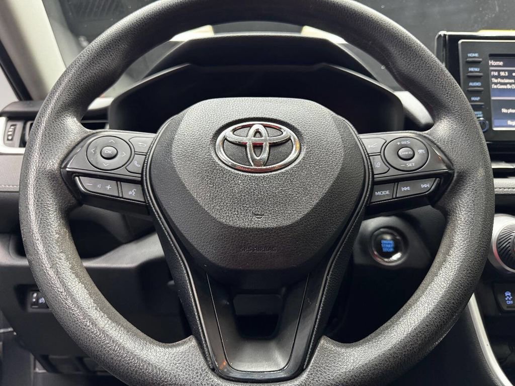 Used 2019 Toyota RAV4 XLE image 23