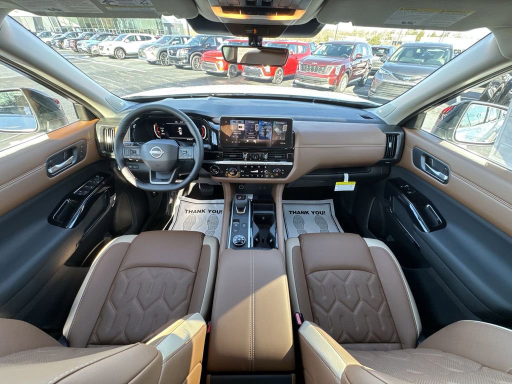 New 2026 Nissan Pathfinder Platinum image 21