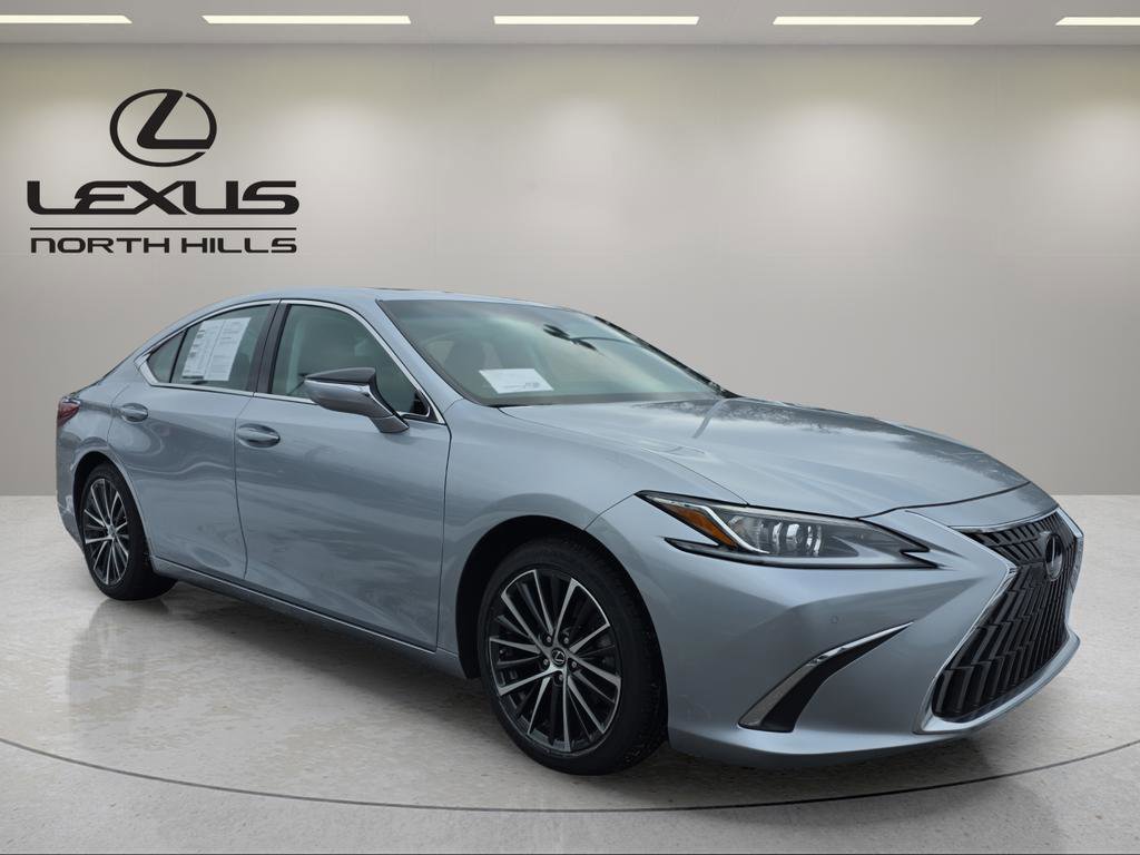 Certified 2023 Lexus ES 350 w/ Premium Package image 3