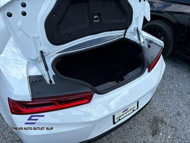 Used 2018 Chevrolet Camaro SS RWD image 25