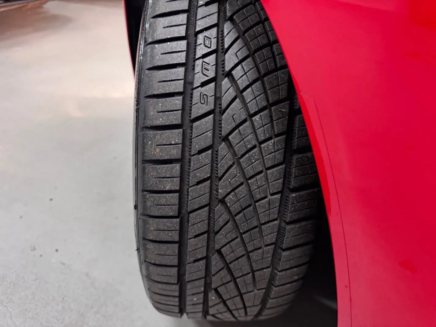 Used 2015 Ford Fiesta ST FWD image 10