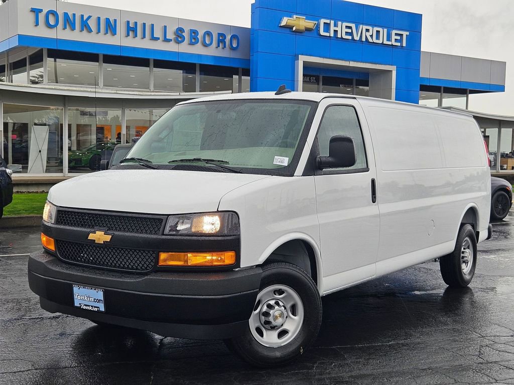 New 2025 Chevrolet Express 2500 Extended image 2