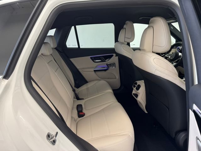 New 2026 Mercedes-Benz GLC 300 image 18