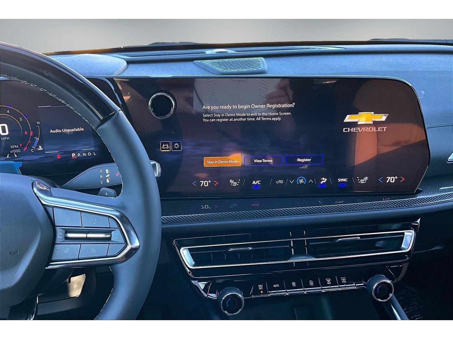 New 2027 Chevrolet Traverse Z71 w/ Enhanced Driving Package AWD/4WD image 6
