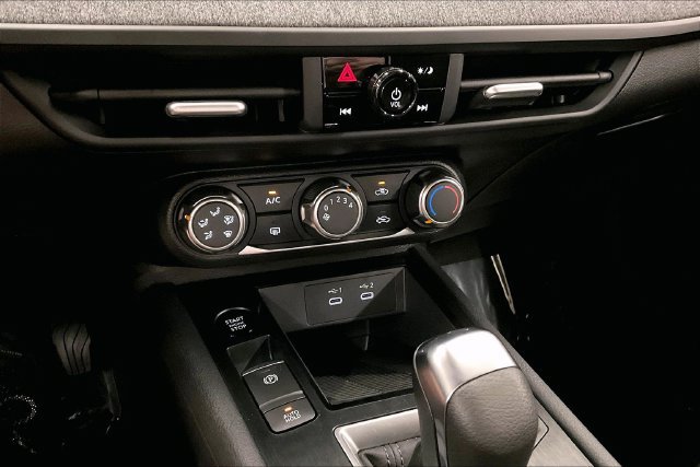 New 2027 Nissan Kicks S FWD image 28