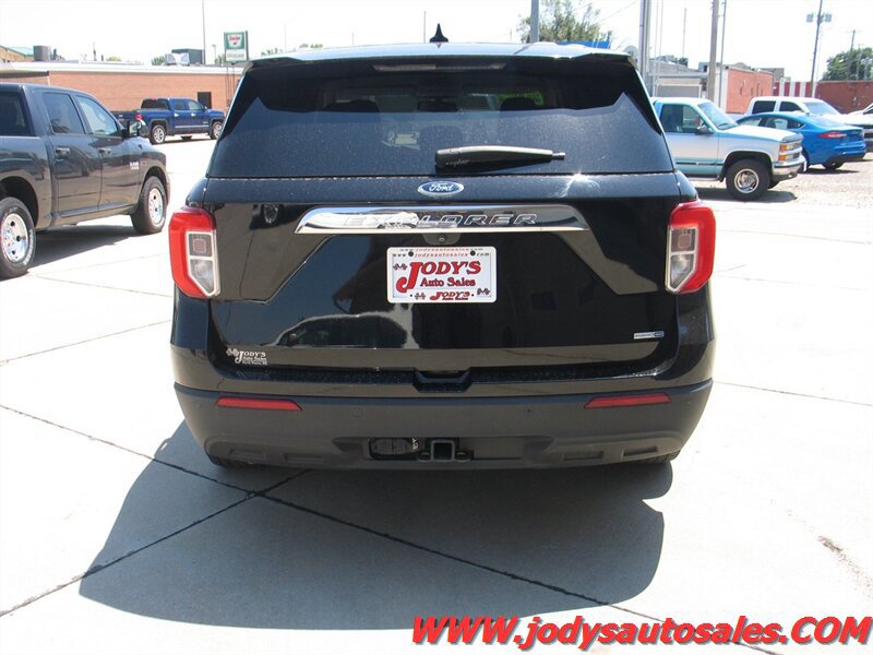 Used 2020 Ford Explorer 4WD w/ Class III Trailer Tow Package image 32