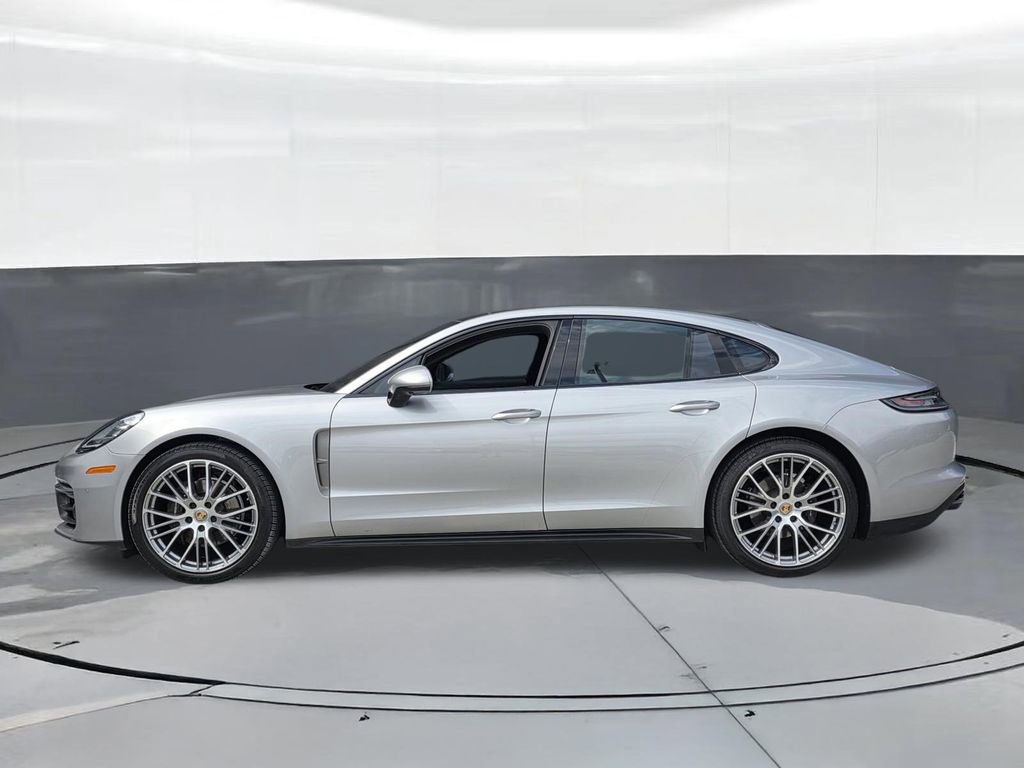 Certified 2023 Porsche Panamera 4 Platinum Edition AWD/4WD image 2