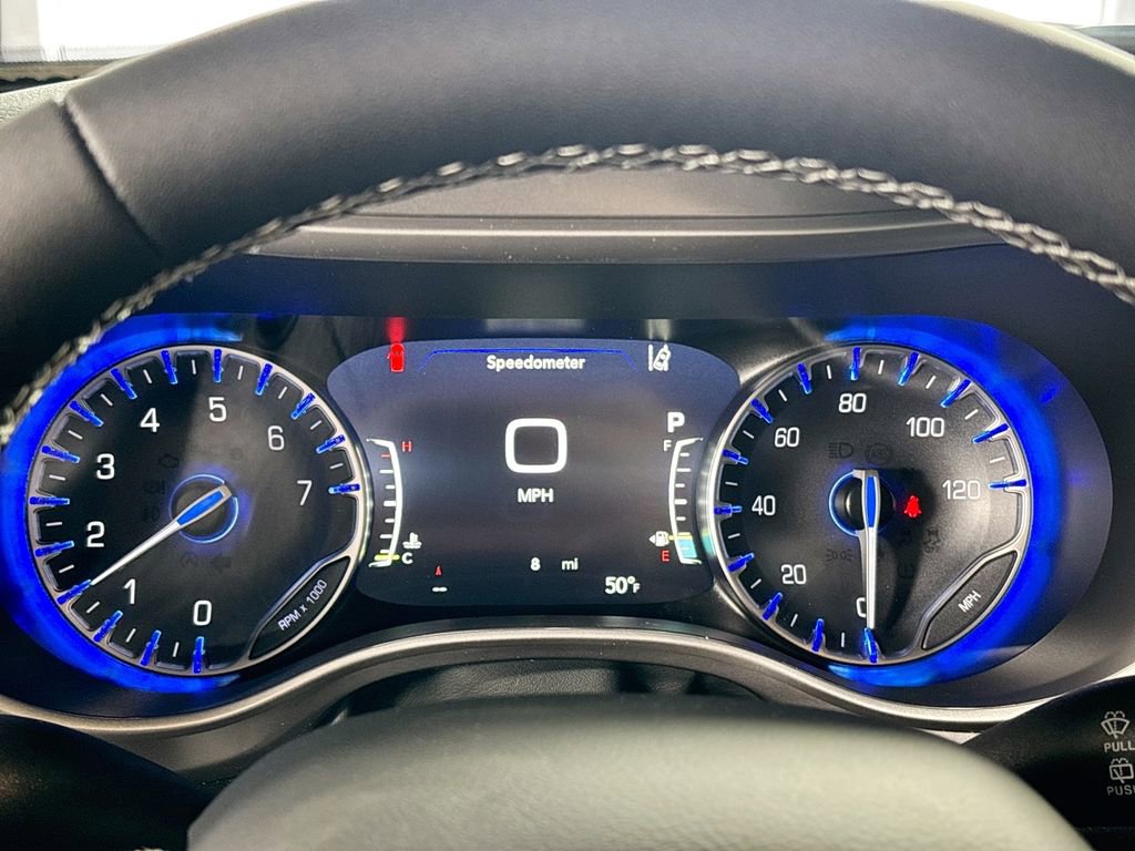 New 2026 Chrysler Pacifica Select FWD image 14