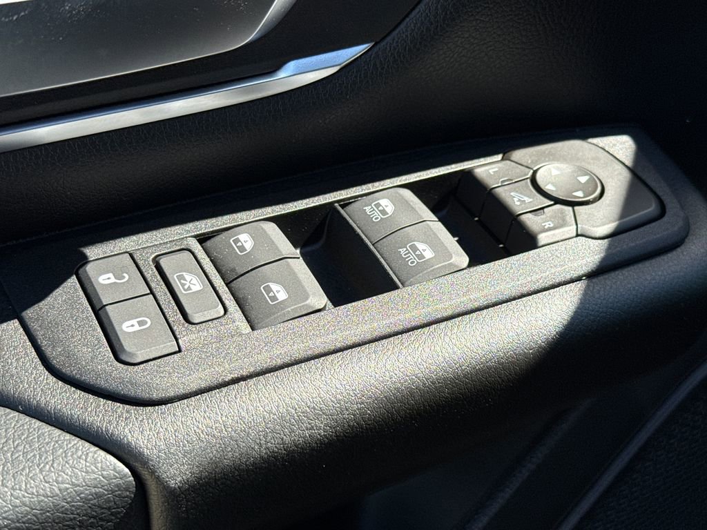New 2026 RAM 1500 2WD Crew Cab image 19