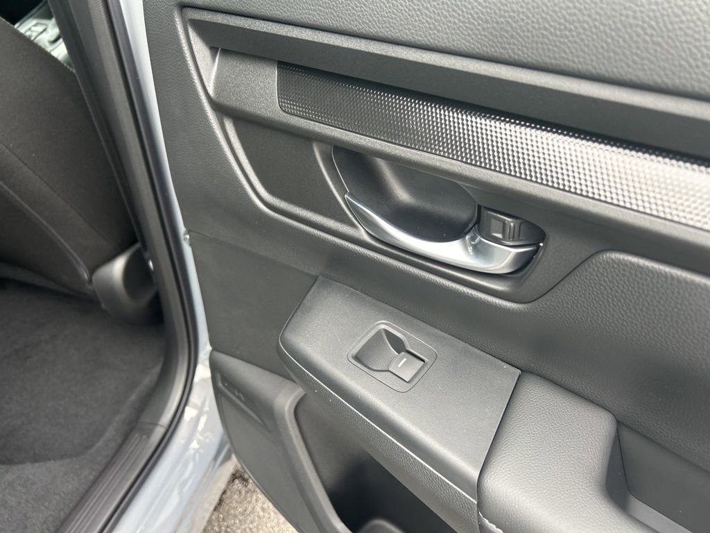 New 2026 Honda CR-V LX image 30