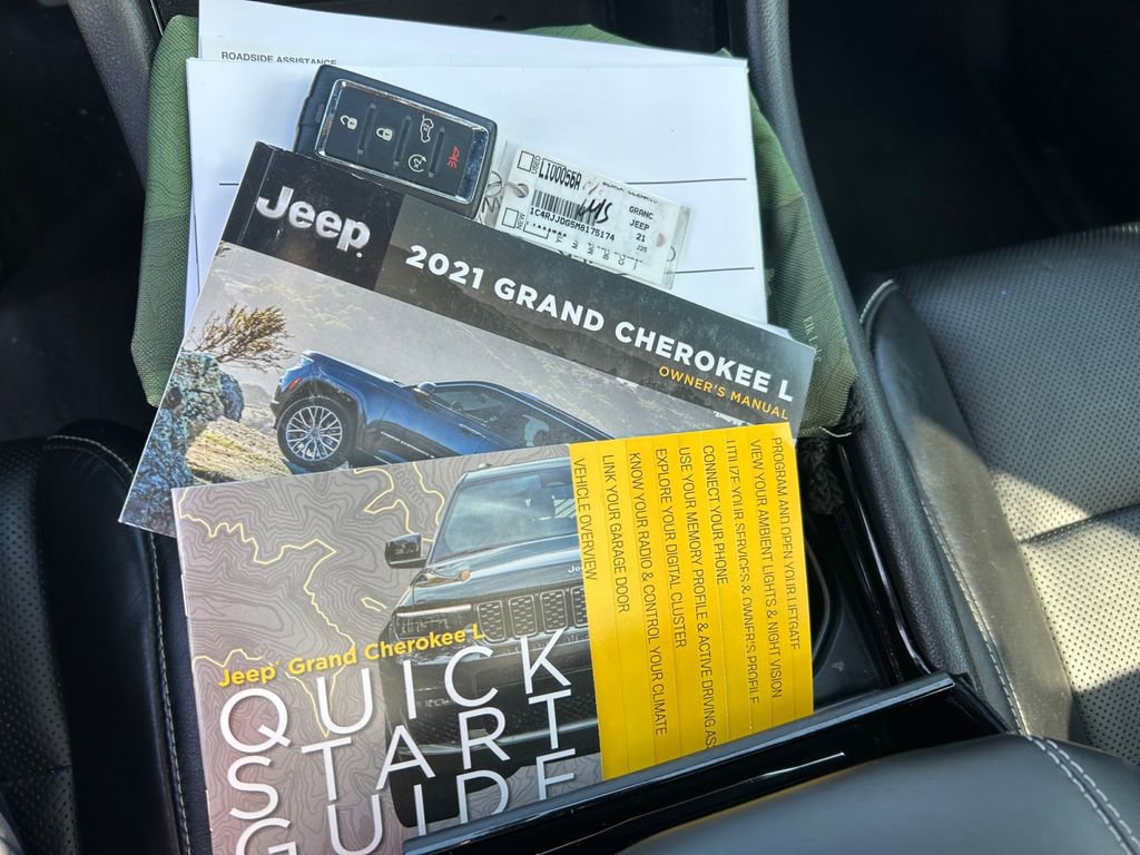Used 2021 Jeep Grand Cherokee L Overland w/ Luxury Tech Group IV RWD image 20