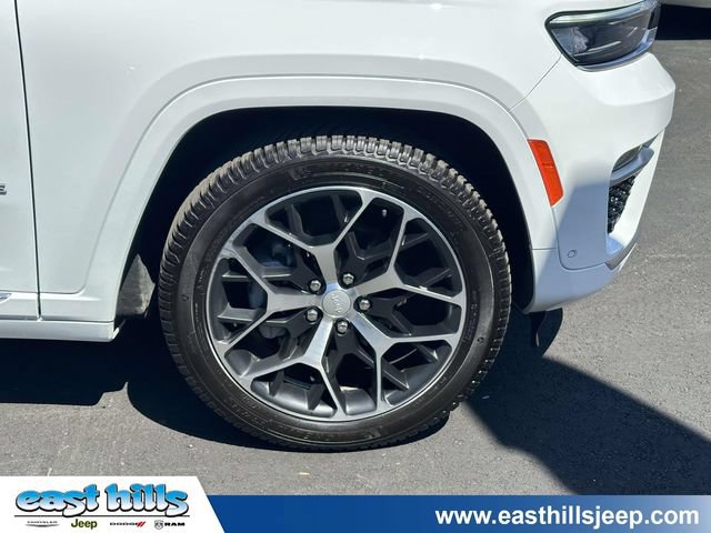 Certified 2024 Jeep Grand Cherokee Summit AWD/4WD image 8