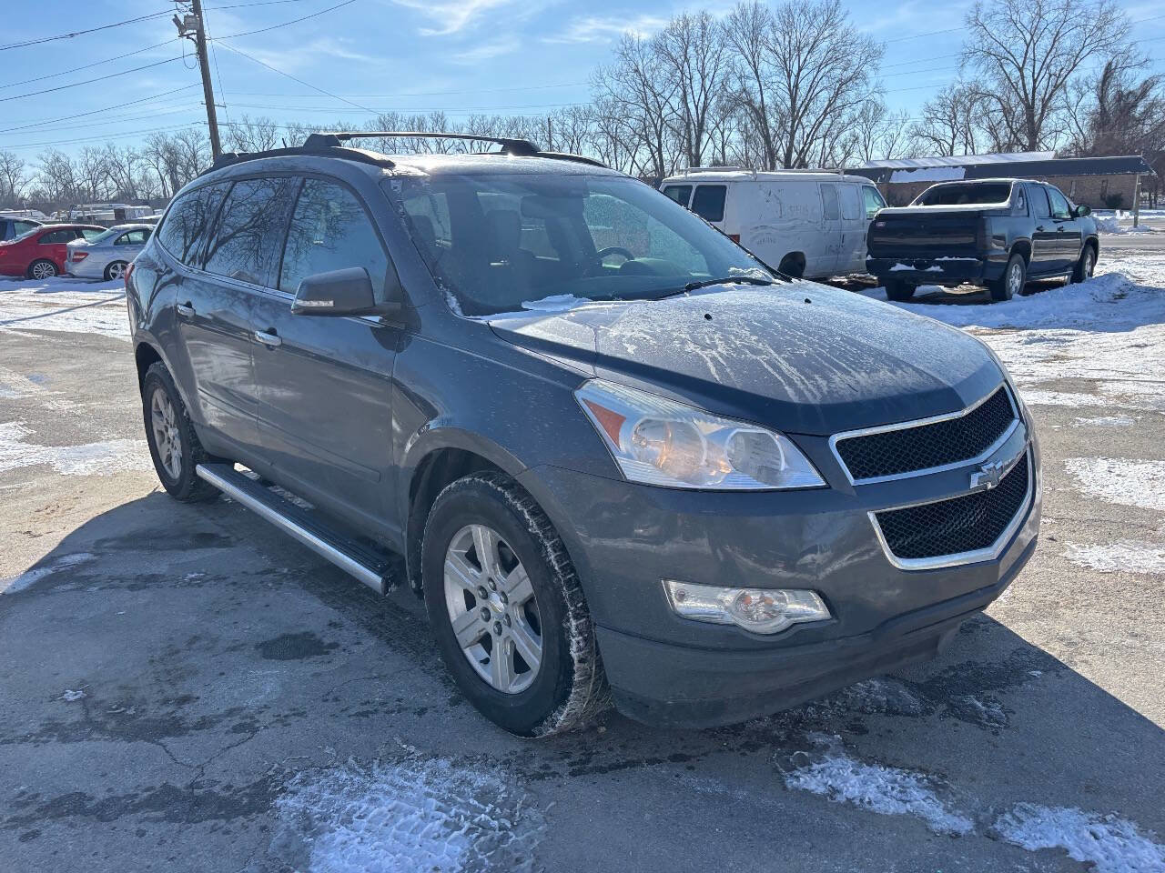 Used 2012 Chevrolet Traverse LT w/ LPO, 'HIT The Road' Package FWD image 3