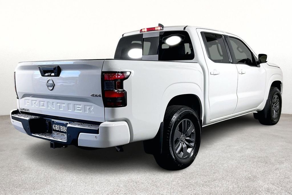 Certified 2025 Nissan Frontier SV w/ SV Convenience Package image 2