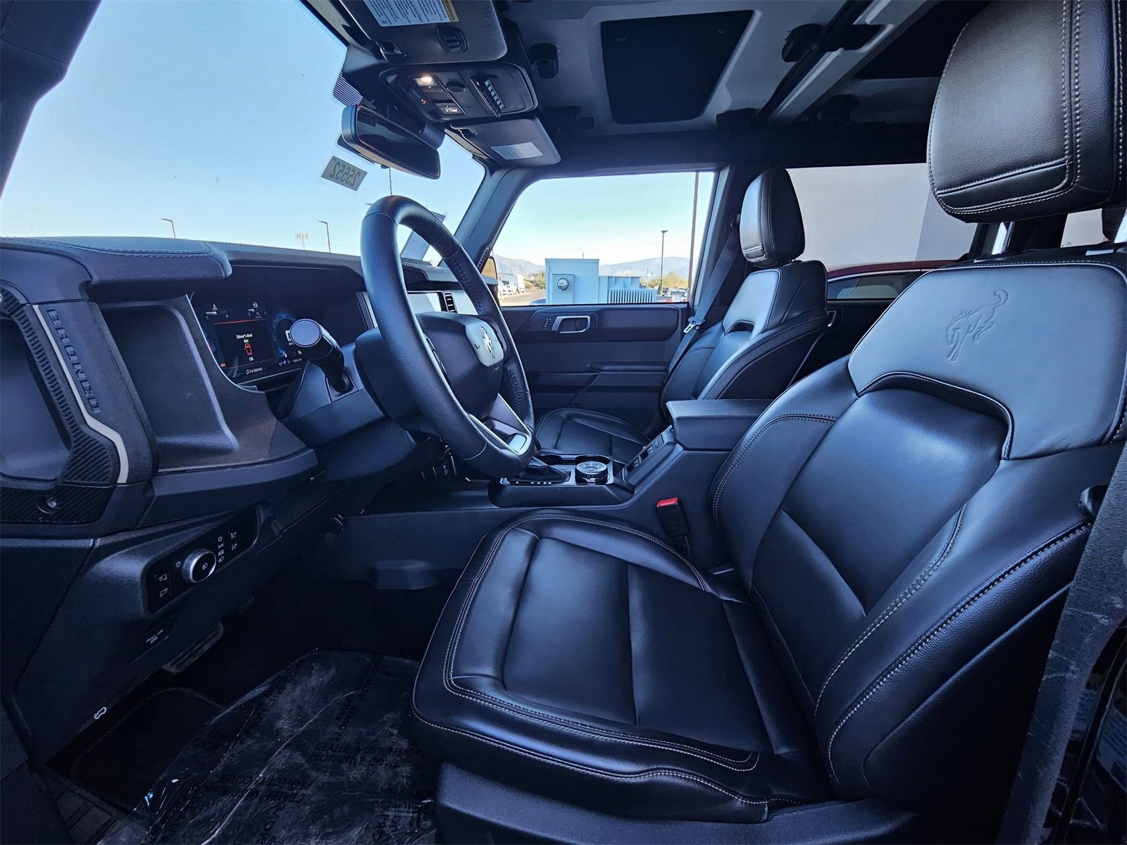 New 2025 Ford Bronco Badlands image 11