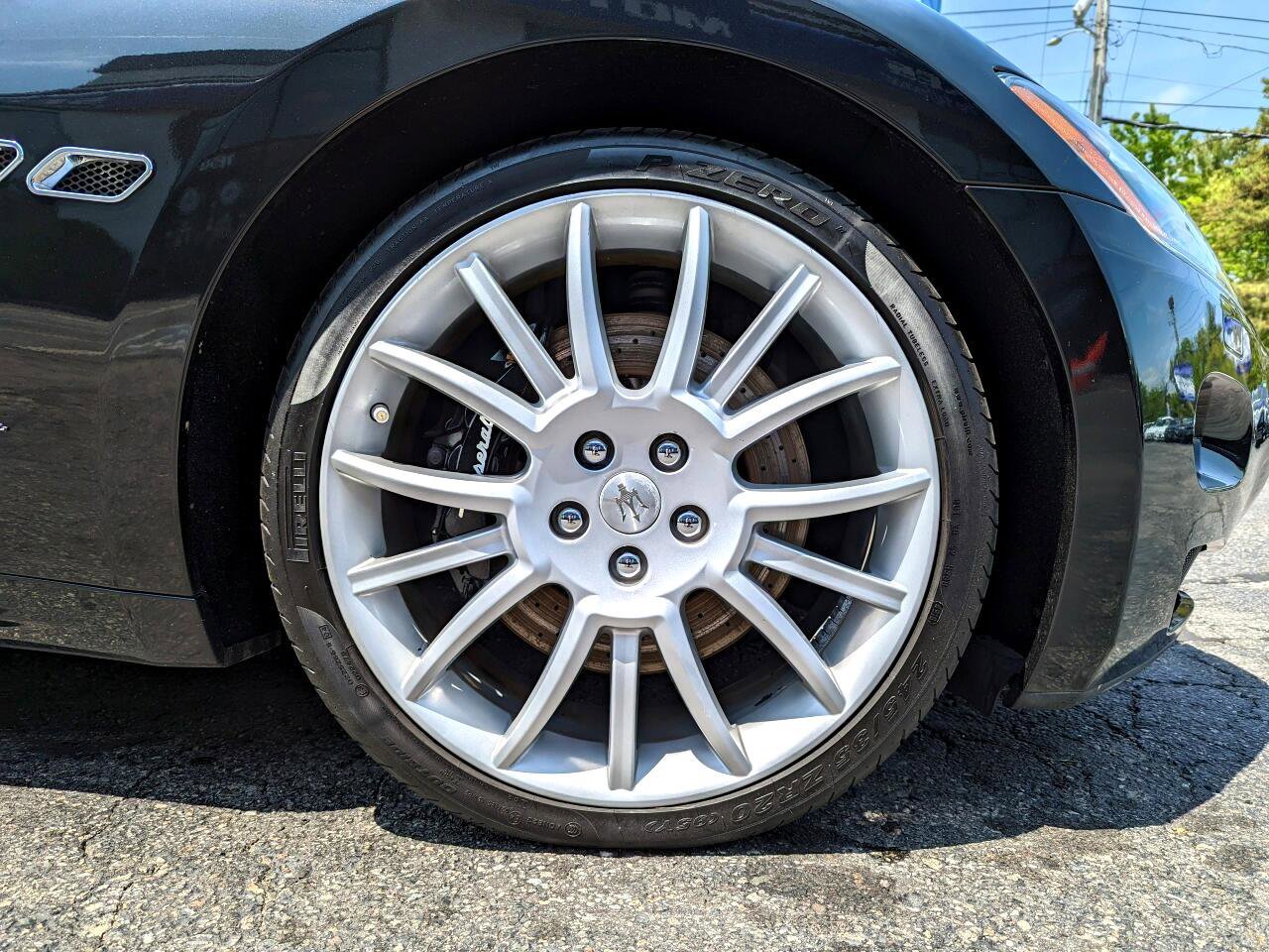 Used 2011 Maserati GranTurismo Convertible image 48