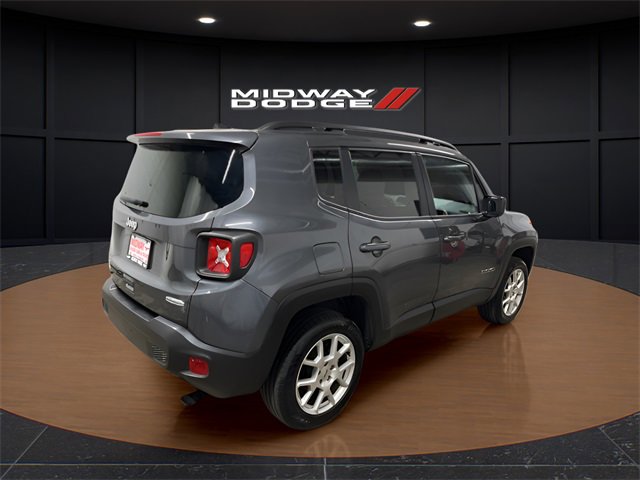 Used 2022 Jeep Renegade Latitude image 4
