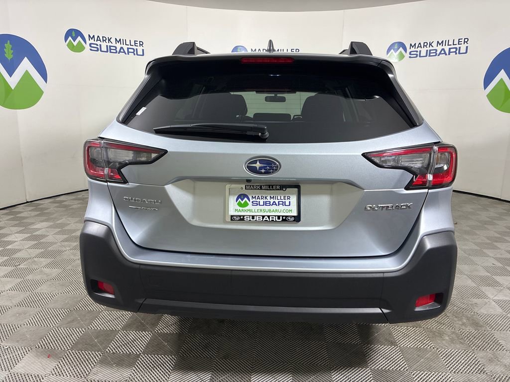 Certified 2025 Subaru Outback Premium AWD/4WD image 6