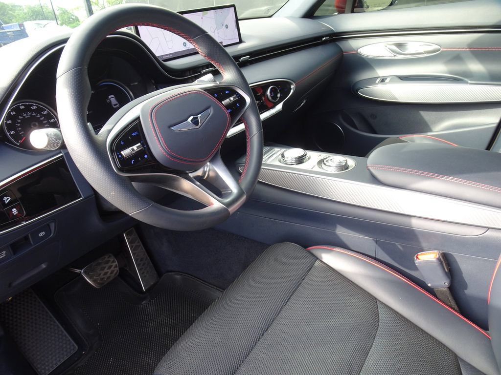 Used 2022 Genesis GV70 3.5T Sport AWD/4WD image 14