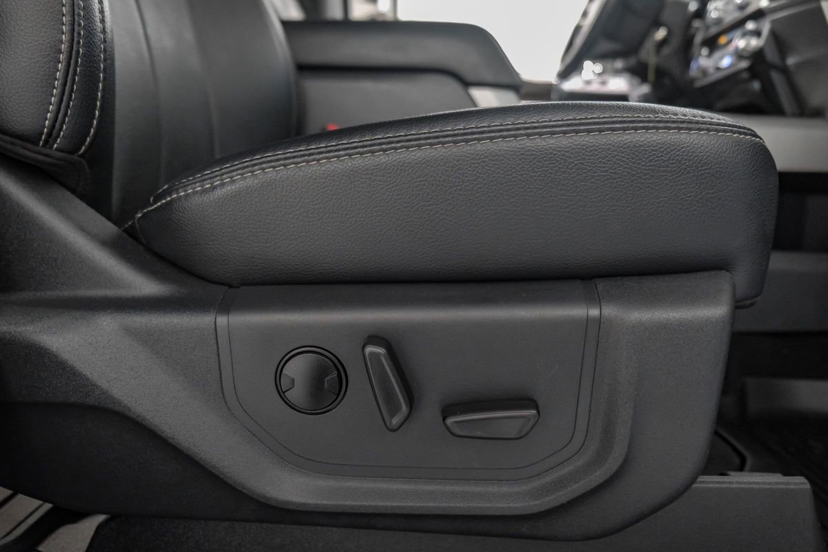 Used 2022 Ford F450 Lariat w/ Chrome Package AWD/4WD image 33