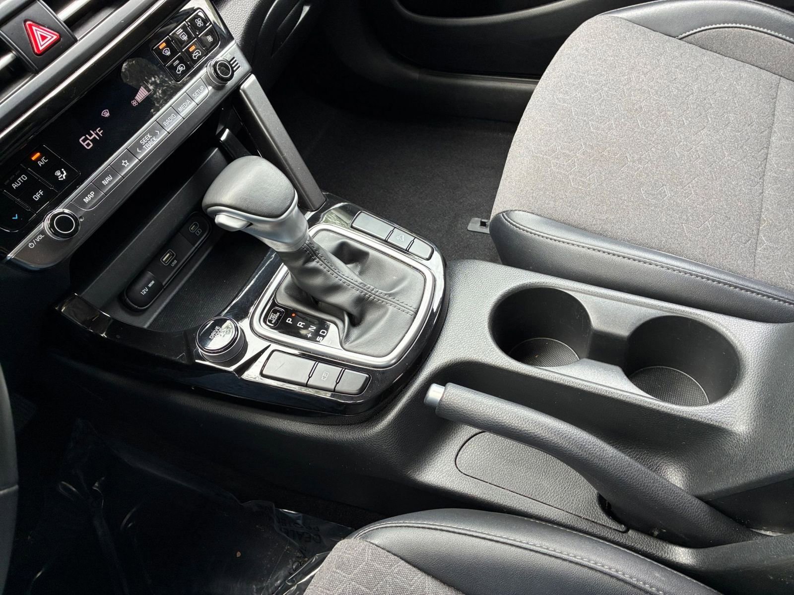 Used 2025 Kia Seltos S image 42