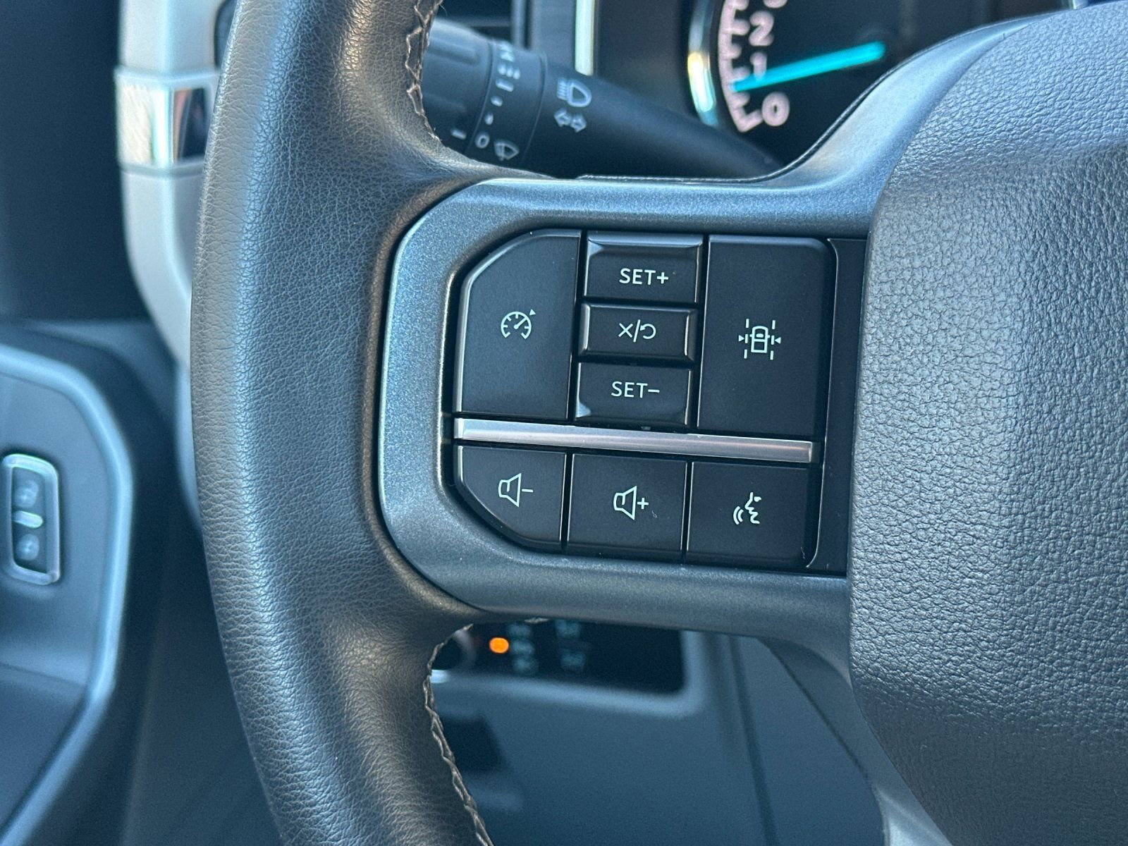 Used 2023 Ford F150 XLT w/ Equipment Group 301A Mid image 24