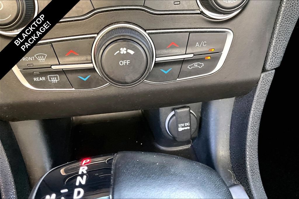 Used 2022 Dodge Charger SXT RWD image 34