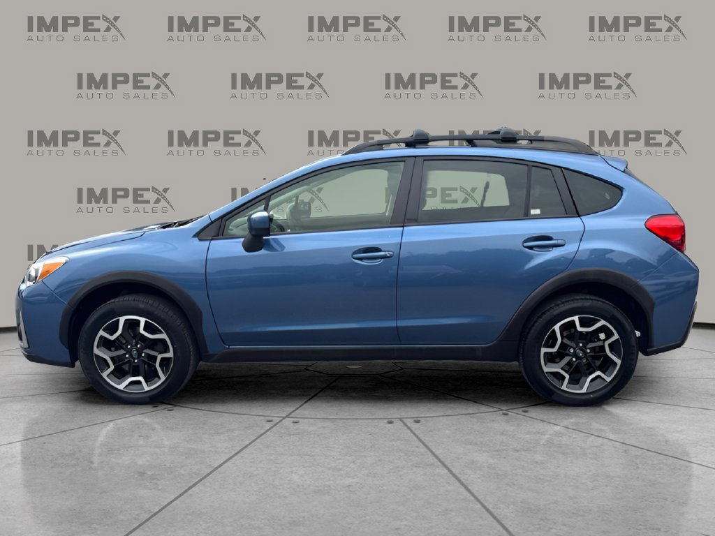 Used 2017 Subaru Crosstrek 2.0i Premium w/ Moonroof Package AWD/4WD image 2