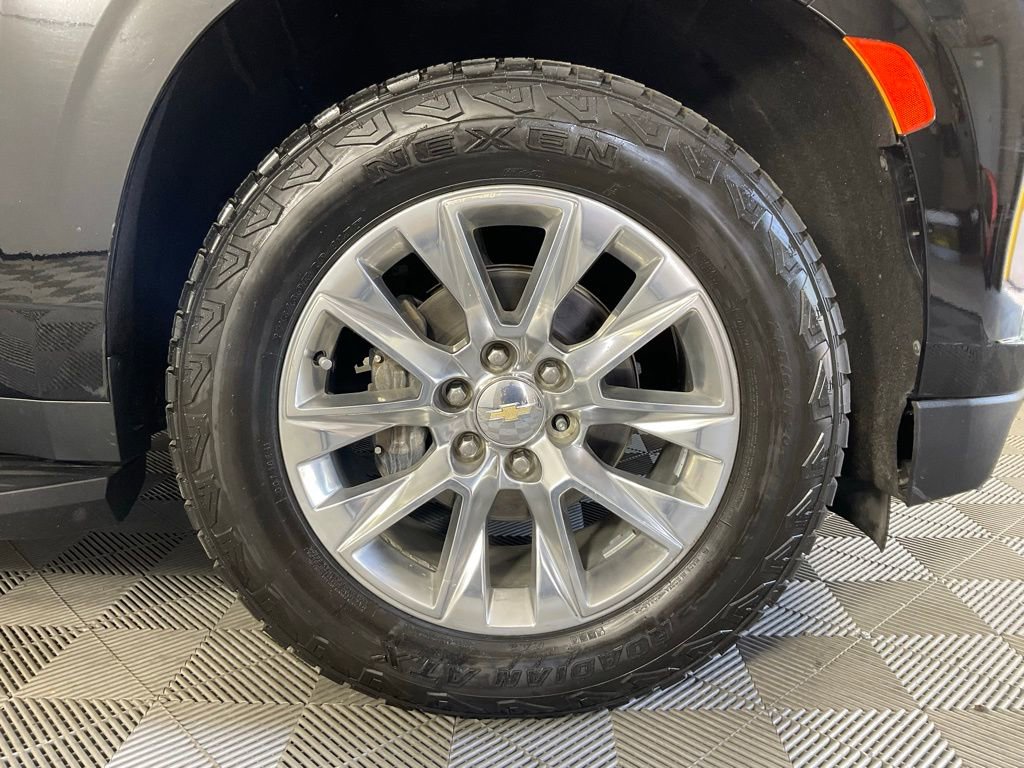 Used 2022 Chevrolet Tahoe Premier AWD/4WD image 10