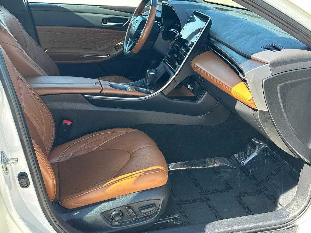 Used 2020 Toyota Avalon Limited w/ Advanced Safety Package image 9