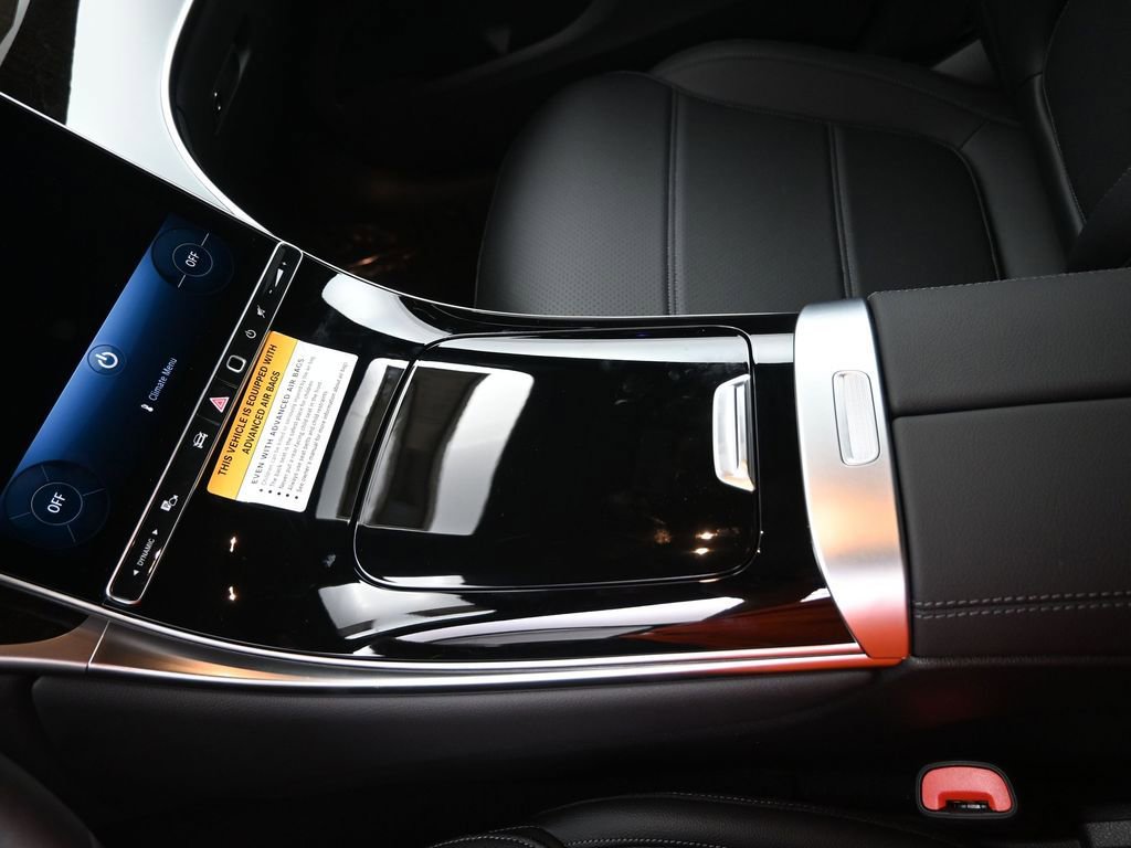 New 2025 Mercedes-Benz GLC 300 4MATIC image 15