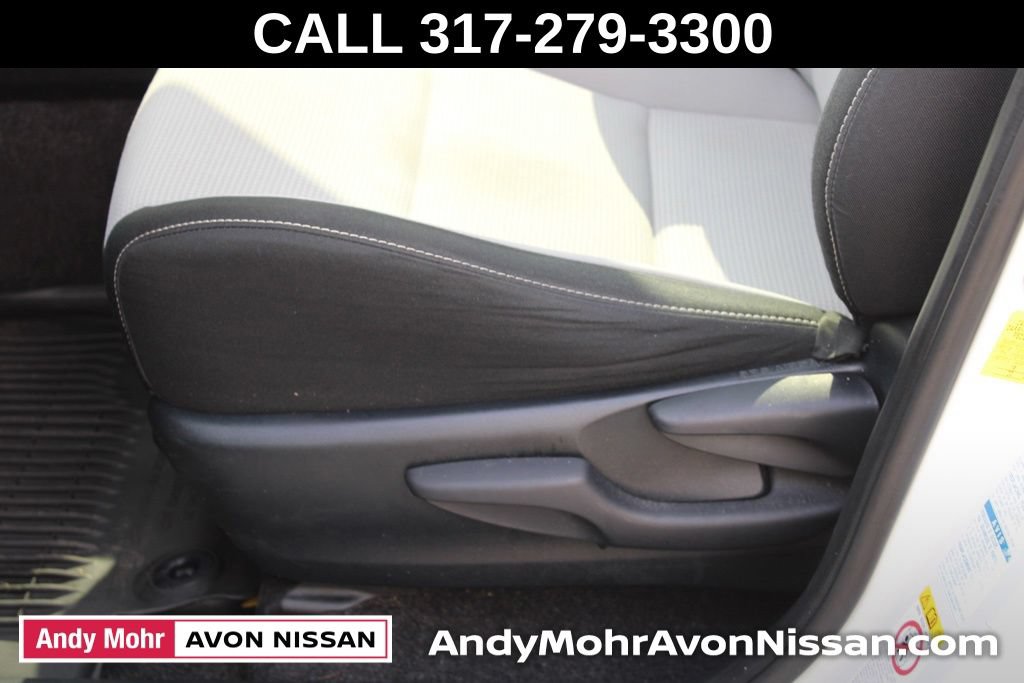 Used 2018 Toyota RAV4 XLE w/ Plus Extra Value Package AWD/4WD image 17