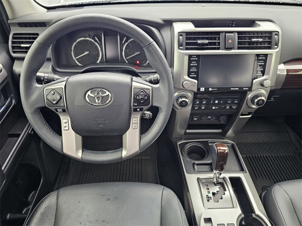 Used 2022 Toyota 4Runner Limited image 18