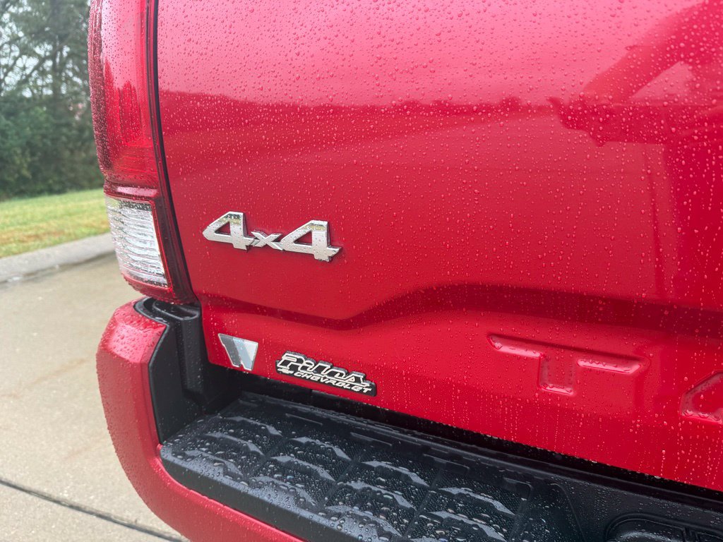 Used 2023 Toyota Tacoma SR AWD/4WD image 6