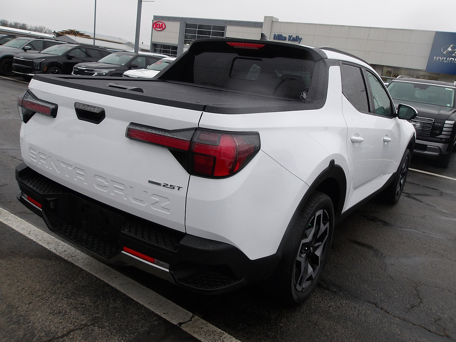 Certified 2022 Hyundai Santa Cruz Limited image 7