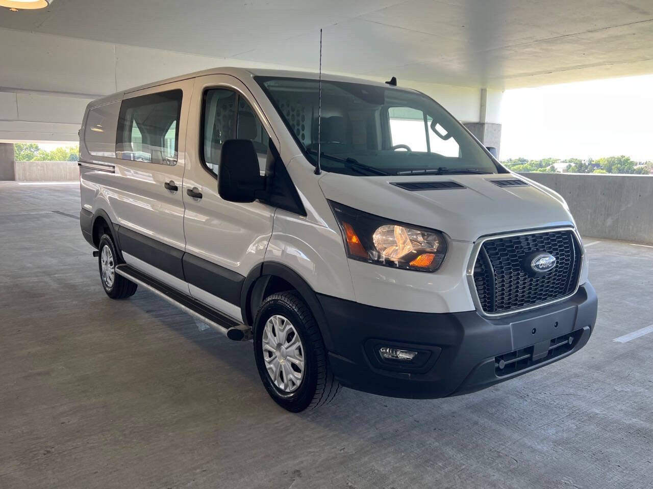 Used 2025 Ford Transit 250 Low Roof w/ Exterior Upgrade Package RWD image 12