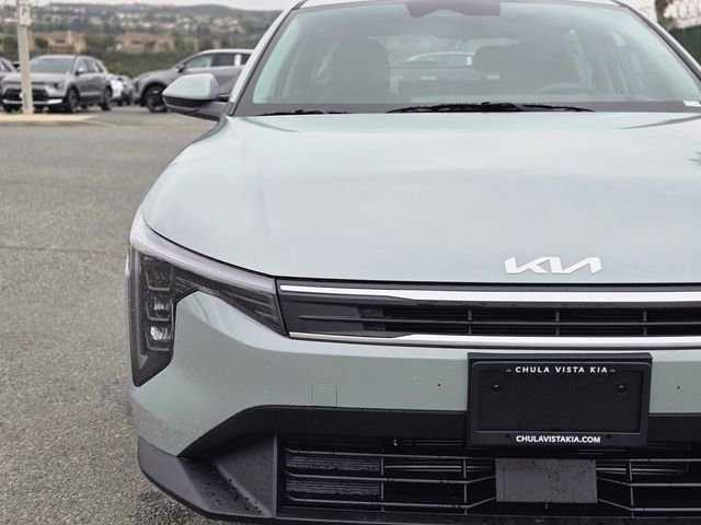 New 2026 Kia K4 LXS image 2