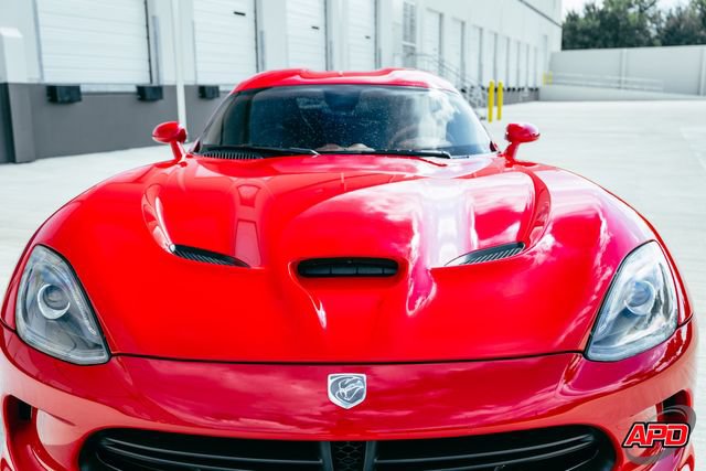 Used 2014 SRT Viper GTS w/ GTS Laguna Interior Package RWD image 26