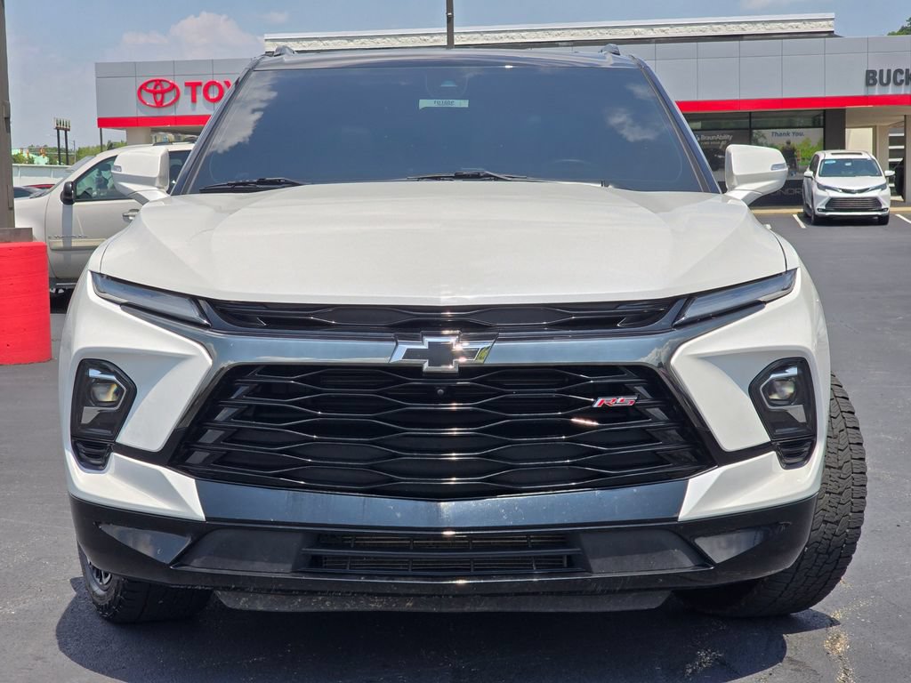 Used 2023 Chevrolet Blazer RS w/ Driver Confidence II Package AWD/4WD image 3
